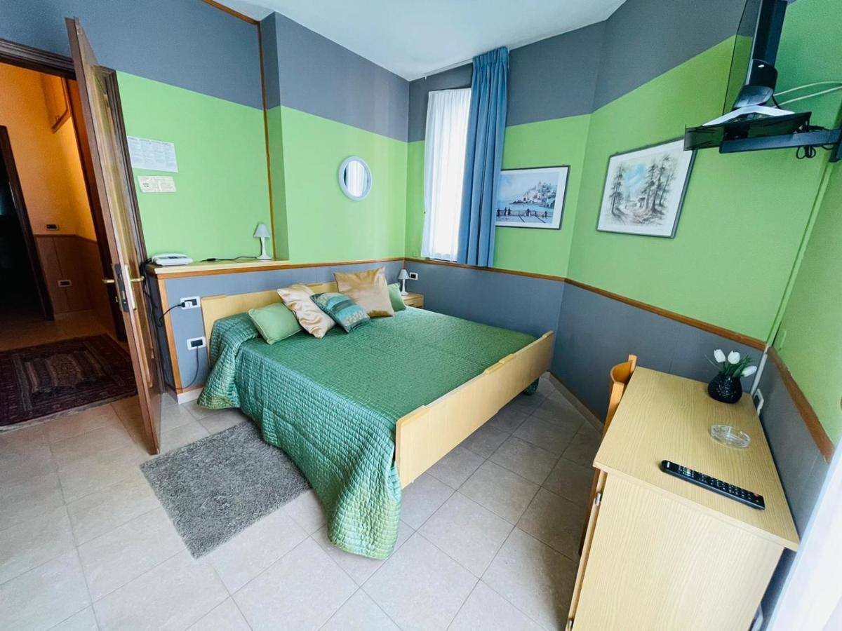 Hotel Azzurra Salsomaggiore Terme Εξωτερικό φωτογραφία